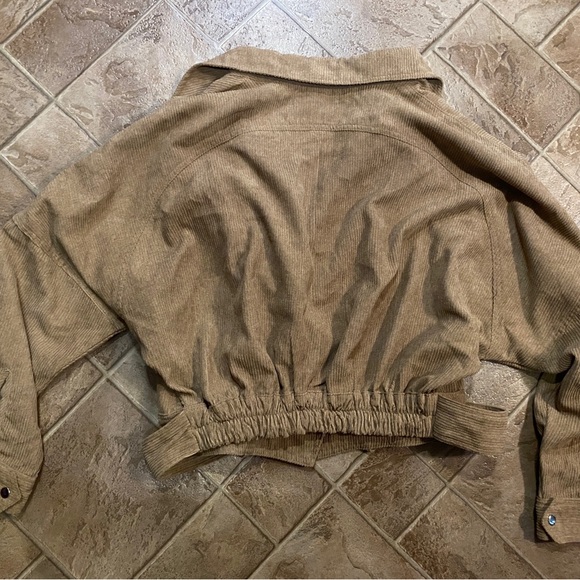 U. Style Jacket - Picture 6 of 6